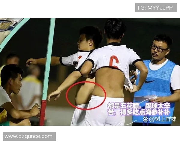 球星炫技训练法揭秘 如何通过高效训练提升足球技巧与竞技水平